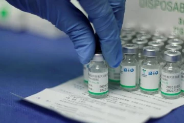 இலங்கையில் சைனோபாம் தடுப்பூசி வழங்கும் முறை தவறு - பேராசிரியர் ஜீவந்தர எச்சரிக்கை