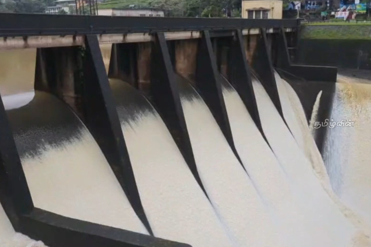நுவரெலியாவில் தீவிரமடையும் சீரற்ற காலநிலை: மக்களின் இயல்பு வாழ்க்கைக்கு அச்சுறுத்தல் | Today Bad Weather Nuwara Warning Peoples நுவரெலியாவில் தீவிரமடையும் சீரற்ற காலநிலை: மக்களின் இயல்பு வாழ்க்கைக்கு அச்சுறுத்தல் | Today Bad Weather Nuwara Warning Peoples