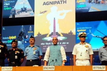 அக்னிபத் திட்டத்தின் பணிக்கான வயதை 21-ல் இருந்து 23 ஆக உயர்த்தியது மத்திய அரசு..!