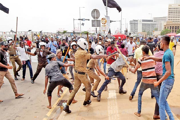 காலி முகத்திடல் தாக்குதல் - ஆறு எம்.பிக்கள் தொடர்பில் காவல்துறை எடுக்கவுள்ள நடவடிக்கை | Six Mps Make Statements To Cid Tomorrow