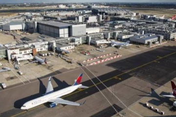 அச்சுறுத்தும் புதிய வகை கொரோனா - பயணம் செய்ய தடை விதித்த அமெரிக்கா