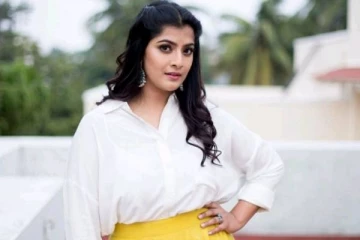 இதுதான் ஹிப், அது அப்.. வைரலாகும் வரலட்சுமி சரத்குமாரின் டான்ஸ் வீடியோ