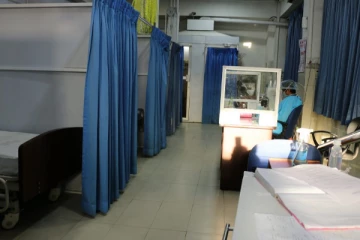 இலங்கை மக்களை பெரும் சோகத்தில் ஆழ்த்திய இரண்டு நாள் வாழ்ந்த குழந்தை