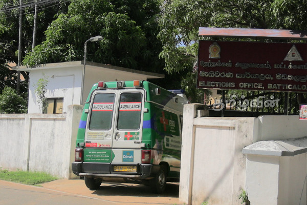 தேர்தல் திணைக்கள விடுதியில் இருந்து சடலம் மீட்பு : பொலிஸார் விசாரணை | Wrong Decission Man Election Department Office தேர்தல் திணைக்கள விடுதியில் இருந்து சடலம் மீட்பு : பொலிஸார் விசாரணை | Wrong Decission Man Election Department Office