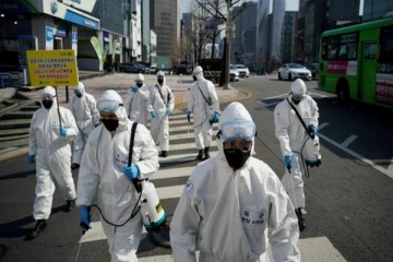 வெளிநாட்டு ஓன்றில் தீவிரமாக பரவும் கொரோனா தொற்று!