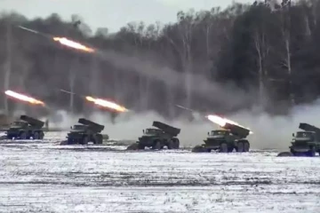 உக்ரைன் மீது 120 ஏவுகணைகளை சரமாரியாக வீசிய ரஷ்யா!