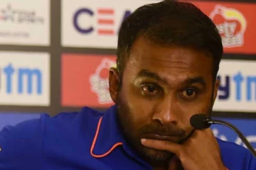 මහේල දැඩි තීරණයක..