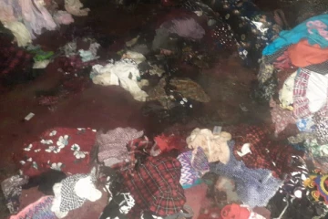 யாழில் வாள்வெட்டு! மயிரிழையில் தப்பினார் பெண்