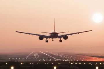 இந்தியா உள்பட 7 நாடுகளுக்கு பயண தடை விதித்த வெளிநாடு ஒன்று!