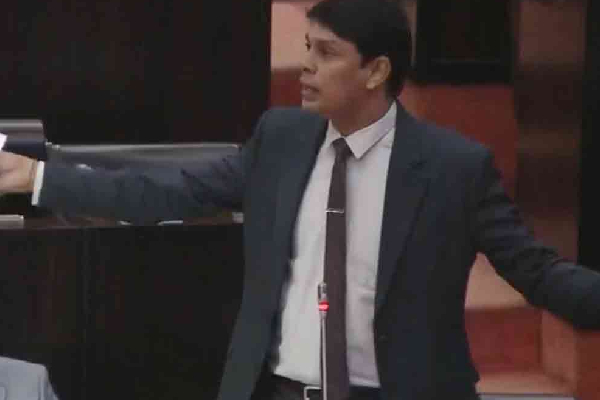 நாடாளுமன்றில் பரபரப்பு ; ஜே.வி.பி குறித்து எம்.பி அர்ச்சுனாவின் அதிர்வலை | Uproar In Parliament Mp Archuna S Shock Over Jvp நாடாளுமன்றில் பரபரப்பு ; ஜே.வி.பி குறித்து எம்.பி அர்ச்சுனாவின் அதிர்வலை | Uproar In Parliament Mp Archuna S Shock Over Jvp