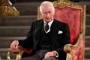 ஹரி- மேகனுக்கு இனி அந்த வாய்ப்பு இல்லை... ஒதுங்க வேண்டும்: மன்னர் சார்லஸ் ஆதரவாளர்கள் காட்டம்