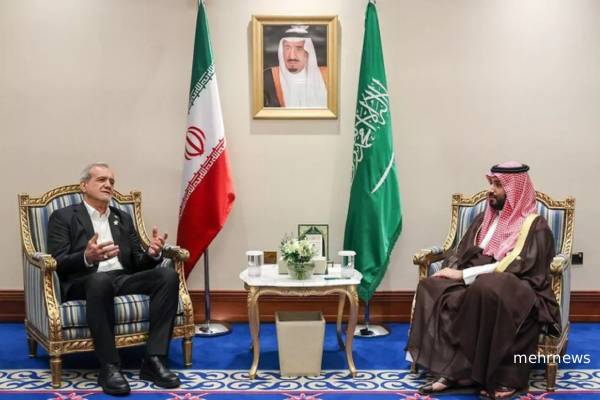 ஈரானுக்கு வாக்குறுதி அளித்து ஏமாற்றிய... அமெரிக்காவின் நேச நாடான சவுதி அரேபியா | More Aircraft Saudi Airbase Us Forces