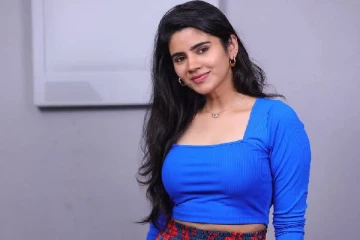 செளந்தர்யாவின் குரலை கிண்டல் செய்த சீரியல் நடிகை.. பிக் பாஸ் வீட்டுக்குள் நுழைந்தவுடன் ஏற்பட்ட பிரச்சனை