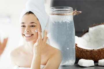 நிலா போல் முகம் ஜொலிக்க 3 துளி தேங்காய் தண்ணீர் போதும்; பயன்படுத்துவது எப்படி?