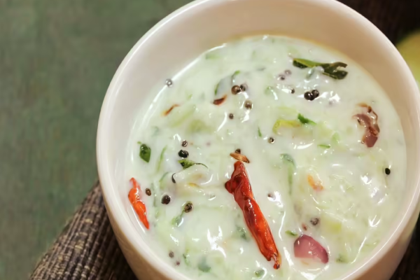 வயிற்றை சுத்தப்படுத்தி குளிர்ச்சியாக்கும் பச்சடி - இப்படி செய்து சாப்பிட்டு பாருங்க | Clean Stomach Reduce Heat Banana Stem Raita Recipe