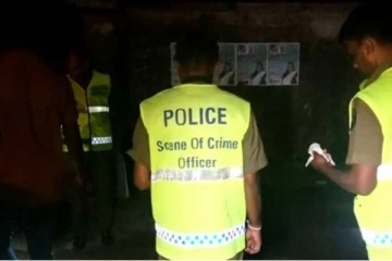 யாழில் கணவனின் கண் முன் தவறான முடிவெடுத்த மனைவி