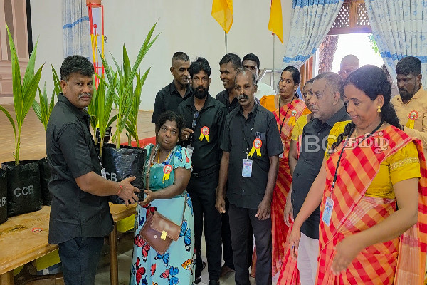 திருகோணமலையில் மாவீரர் பெற்றோர் கௌரவிப்பு | Trincomalee Honors Maveerar Parents