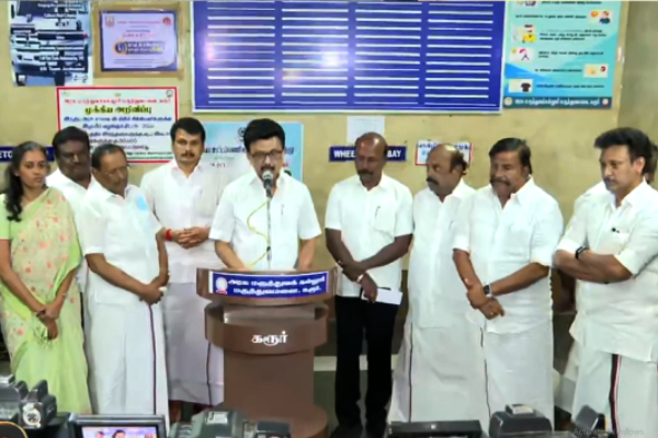 கரூரில் முதல்வர் மு.க.ஸ்டாலின்., மருத்துவமனையில் அனுமதிக்கப்பட்டவர்களை நேரில் சந்திப்பு | Cm Stalin At Karur Vijay Tvk Stampede