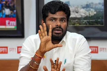 பட்டப்பகலில் படுகொலை.. தமிழகத்தில் சட்டம், ஒழுங்கு இருக்கிறதா?அண்ணாமலை!