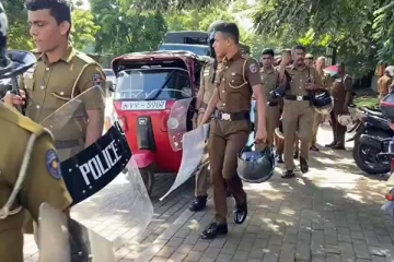 இலங்கை கிரிக்கெட் சபைக்கு முன்பாக போராட்டம்