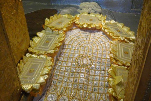 இலங்கை மர்ம மலைக்குள் இது இல்லாமல் யாரும் உள்ளே நுழைய முடியாது? எச்சரிக்கை | Srilanka Sivanolipathamalai Begins On The