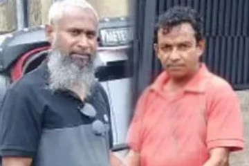 வெளிநாட்டு குடும்பத்தை நெகிழ வைத்த இலங்கையர்