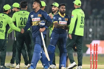 பாகிஸ்தானில் இருந்து பாதியில் நாடு திரும்பும் 8 இலங்கை கிரிக்கெட் வீரர்கள்: ஒருநாள் தொடர் ரத்து?