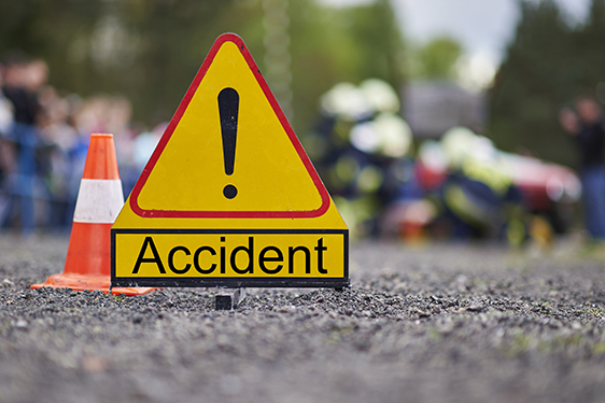 கோர விபத்தில் 2 இளைஞர்கள் உயிரிழப்பு | 2 Youths Die In Road Accident கோர விபத்தில் 2 இளைஞர்கள் உயிரிழப்பு | 2 Youths Die In Road Accident