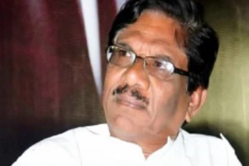 சசிகலாவை ஏன் வீர தமிழச்சி என அழைத்தேன்? இயக்குநர் பாரதிராஜா விளக்கம்