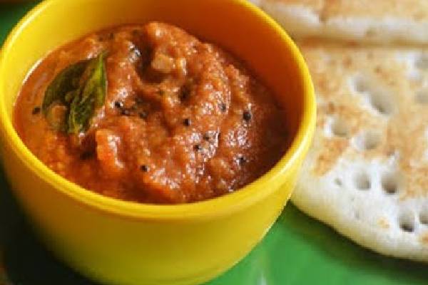 ரோட்டு கடை பாணியில் அசத்தல் தக்காளி சட்னி... இப்படி ஒரு முறை செய்து பாருங்க | Street Foods Style Tomato Chutney Recipe In Tamil
