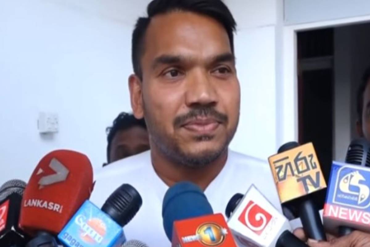 ஏர்பஸ் கொடுக்கல் வாங்கல் விவகாரம் ; நாமல் ராஜபக்ஷ உள்ளிட்டோருக்கு எதிராக 24 குற்றச்சாட்டுகள் | Charge Sheet Filed Against Namal ஏர்பஸ் கொடுக்கல் வாங்கல் விவகாரம் ; நாமல் ராஜபக்ஷ உள்ளிட்டோருக்கு எதிராக 24 குற்றச்சாட்டுகள் | Charge Sheet Filed Against Namal