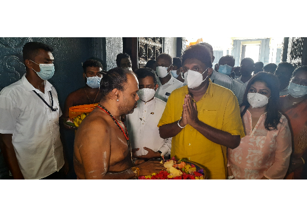 யாழில் எதிர்க்கட்சித் தலைவர் - பல்வேறு நிகழ்வுகளிலும் பங்கேற்பு (படங்கள்) | Sajith Premadasa Jaffna Participate Various Events