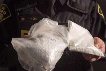 கனடாவில் பெருந்தொகை போதை மாத்திரைகள் மீட்பு