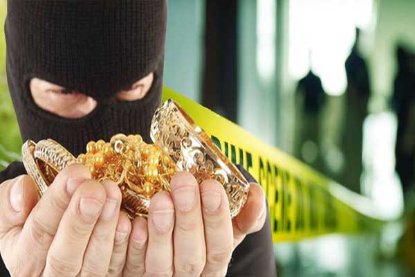 கத்திமுனையில் அட்டகாசம் ; விற்பனை நிலைய உரிமையாளருக்கு அரங்கேற்றப்பட்ட சம்பவம் | Knife Attack At Store Shocks Shop Owner கத்திமுனையில் அட்டகாசம் ; விற்பனை நிலைய உரிமையாளருக்கு அரங்கேற்றப்பட்ட சம்பவம் | Knife Attack At Store Shocks Shop Owner