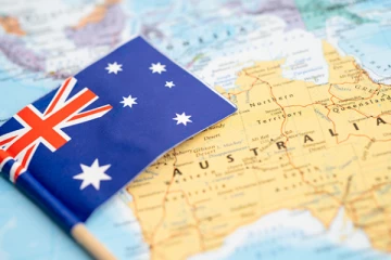 தலைமுடியை புற்றுநோய் நோயாளிகளுக்கு தானம் செய்யும் 9 வயது இலங்கை சிறுவன் !