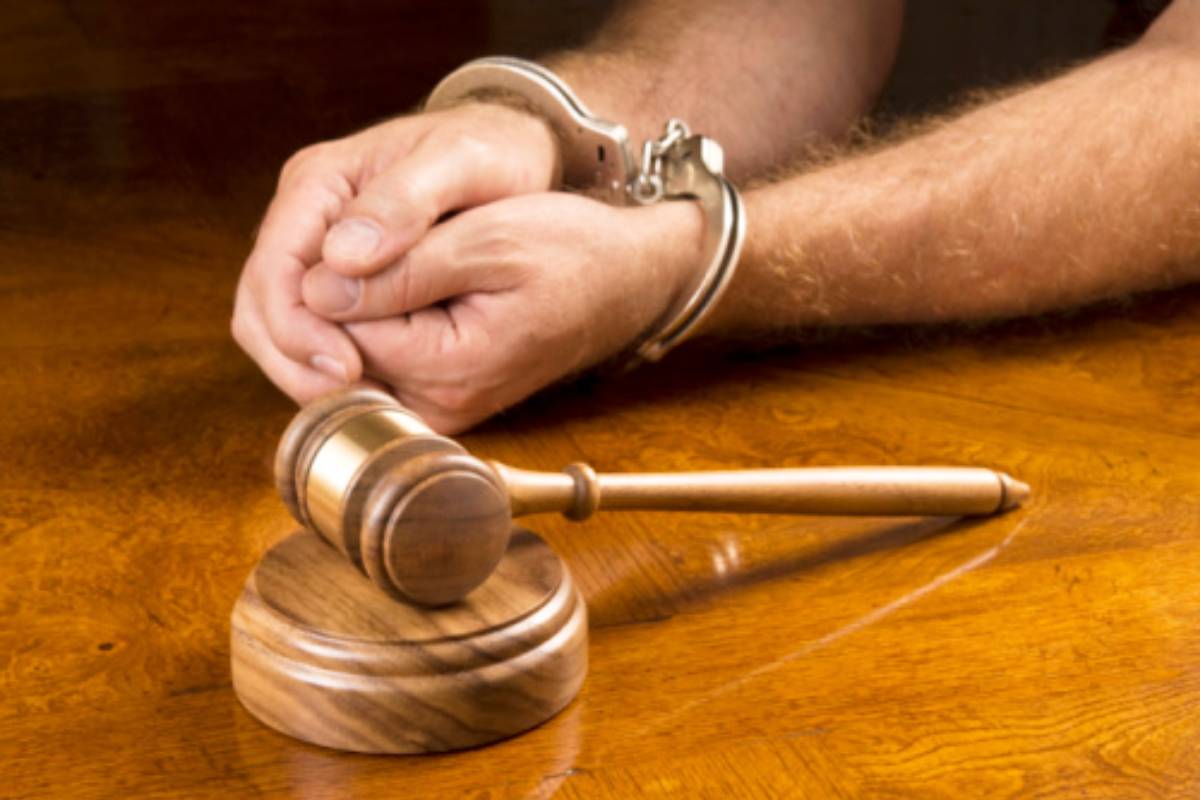 அதிரடியாக கைது செய்யப்பட்ட 18 வெளிநாட்டவர்கள்! வெளியான பின்னணி | Online Money Laundering Foreigners Arrest அதிரடியாக கைது செய்யப்பட்ட 18 வெளிநாட்டவர்கள்! வெளியான பின்னணி | Online Money Laundering Foreigners Arrest