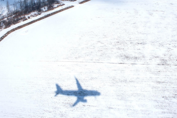 அமெரிக்காவில் பனிப்புயலால் விமான விபத்து - 7 பேர் பலி | Seven People Dead In Maine Plane Crash அமெரிக்காவில் பனிப்புயலால் விமான விபத்து - 7 பேர் பலி | Seven People Dead In Maine Plane Crash