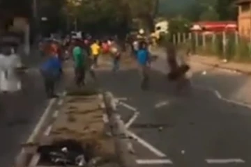 රඹුක්කන සිද්ධිය ජාත්යන්තරයට යයි.. මෙරට ක්රීඩකයෙකු සහ ඇමරිකානු තානාපතිවරිය පළ කළ සටහන්