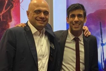 திடீரென ரிஷியை கைவிட்டு  கட்சிமாறிய சாஜித் !