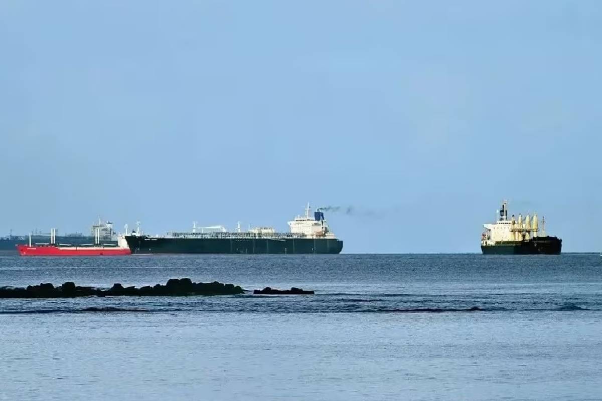 ஈரானிய கப்பல்கள் தொடர்பில் இலங்கையின் தீர்மானம் | Sri Lanka S Decision Regarding Iranian Ships