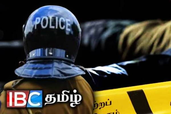 வீதியை கடக்க முற்பட்ட ஆங்கில ஆசிரியருக்கு நேர்ந்த துயரம் | Teacher Killed In Sand Tipper