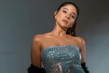 சினிமா வாய்ப்பு குறைந்ததால் சாக்‌ஷி அகர்வால் எடுத்த முடிவு!