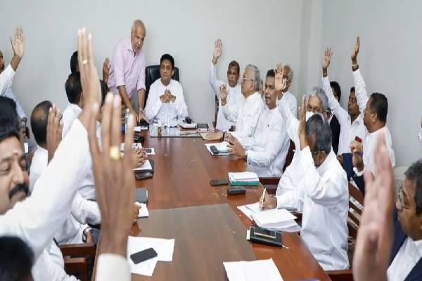 ஜனாதிபதி போட்டியில் களமிறங்கும் சஜித் பிரேமதாச!குவியும் ஆதரவு | Sajith Premadasa Is Contesting For The Presidency