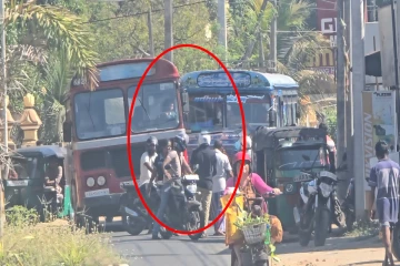 யாழில் புத்தாண்டு வேகம்; ஒன்றை ஒன்று உரசிய பேருந்துகள்!