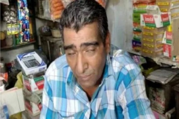 நிஜ வாழ்க்கையிலும் இப்படியா? வருடத்துக்கு 300 நாட்கள் தூங்கும் அதிசய மனிதர்-  காரணம் என்ன? | Rajasthan Man Sleeps For 300 Days A Year Disorder