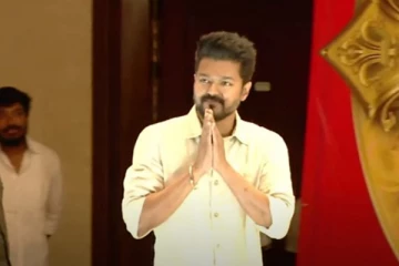 When character Is Lost Everything Is Lost - மாணவர்களுக்கு நடிகர் விஜய் அறிவுரை