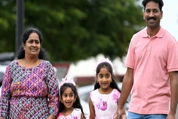 இலங்கைத் தமிழ் அகதி குடும்பம் ஆஸ்திரேலிய முன்னாள் பிரதமருக்கு சொல்லும் செய்தி