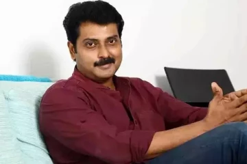 நடிகர் நரேனின் மனைவி, மகள், மகனை பார்த்துள்ளீர்களா.. அழகிய குடும்ப புகைப்படம்