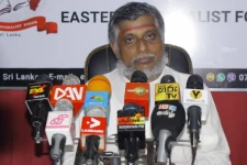 தமிழரின் கையைப்பிடித்து தமிழரின் கண்ணிலே குத்தியிருக்கின்றார்கள்!சீனித்தம்பி யோகேஸ்வரன்