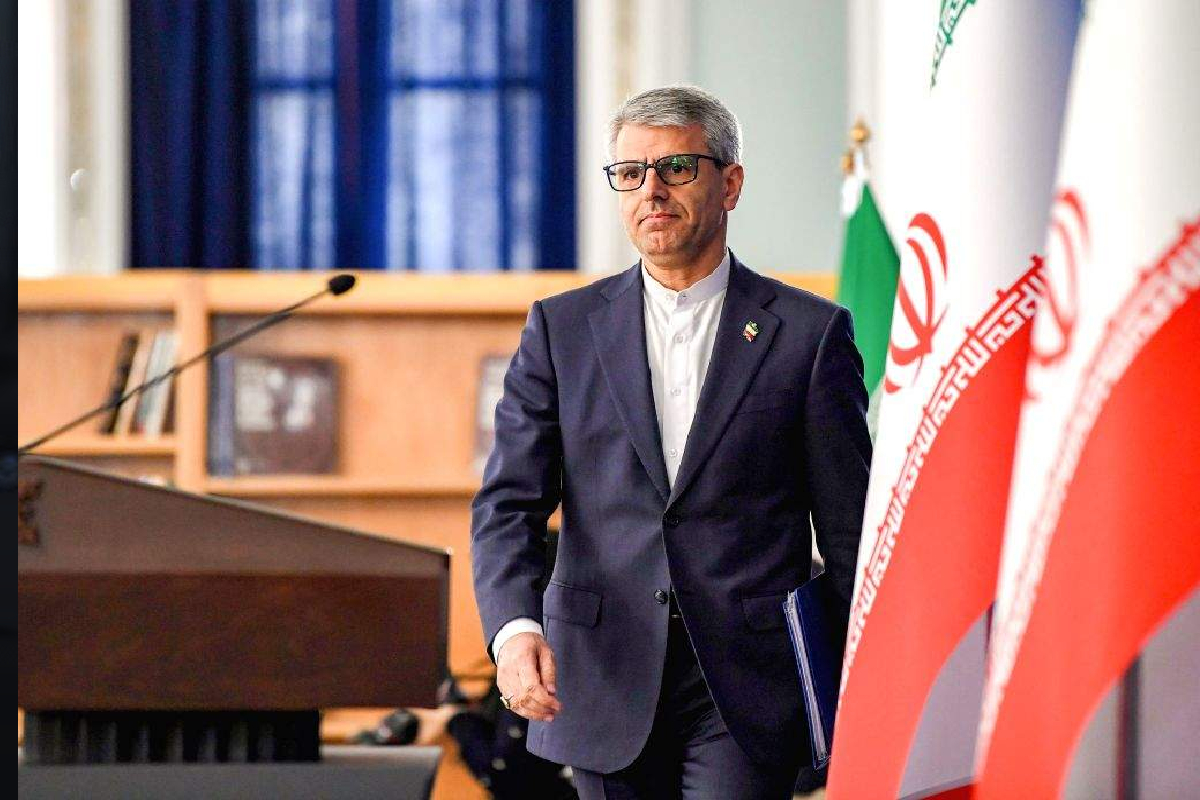 அமெரிக்காவின் அப்பட்டமான போர்நிறுத்த மீறல் : சுட்டிக்காட்டிய ஈரான் | Us Blockade Of Iranian Ports Breach Of Ceasefire